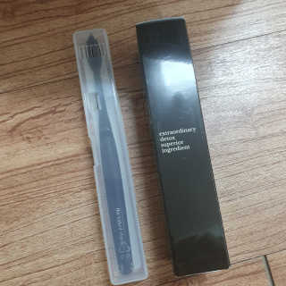 the naked object 디블랙팩치약 디블랙칫솔 세트 — 3점을 준 리뷰어가 2019년 6월 올린 사용 사진