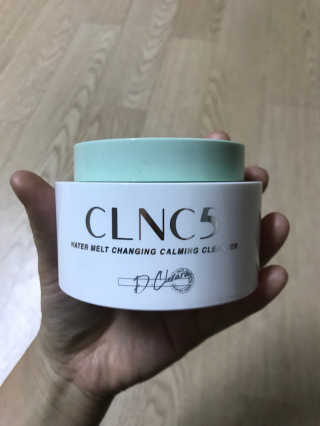 CLNC5 워터 멜트 체인징 클렌저 — 2.5점을 준 리뷰어가 2018년 8월 올린 사용 사진