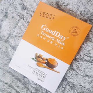 GoodDay Skincare GoodDay 강황 마스크 — 4.5점을 준 리뷰어가 2019년 5월 올린 사용 사진