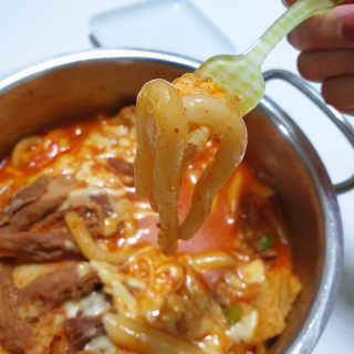 잠실맛집,홍코너떡볶이가우리집에[옛날맛,짜장맛옵션] — 5점을 준 리뷰어가 2019년 11월 올린 사용 사진