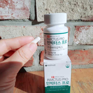 라플레 염창환 박사의 3세대 유산균, 인빅터스 프로 — 5점을 준 리뷰어가 2018년 11월 올린 사용 사진