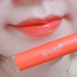 입큰뉴욕 입큰 셀피 키라키라필터 코팅 틴트 — 4.5점을 준 리뷰어가 2020년 2월 올린 사용 사진
