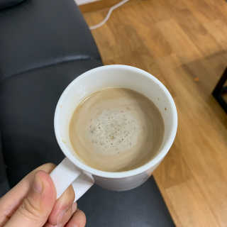 키토랩 방탄커피 디카페인 일주일용 — 3.5점을 준 리뷰어가 2019년 7월 올린 사용 사진