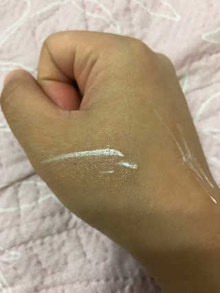 투시스터즈 아임레디 베리팝 톤업크림 — 4점을 준 리뷰어가 2017년 6월 올린 사용 사진