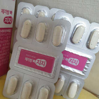 지지랩 [가르시니아 비타민] 체지방 빠지지 18정 x 6일 — 3점을 준 리뷰어가 2019년 12월 올린 사용 사진