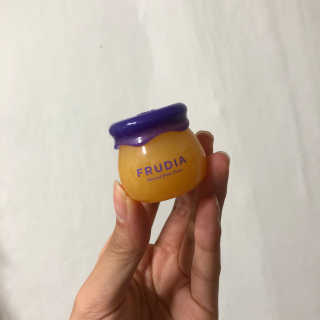 [후르디아] 블루베리 과즙 듬뿍 꿀과즙립밤 3개 세트 — 5점을 준 리뷰어가 2019년 10월 올린 사용 사진