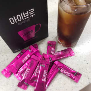 한국맥널티 아이브루 헤이즐넛향 100T — 4.5점을 준 리뷰어가 2019년 11월 올린 사용 사진