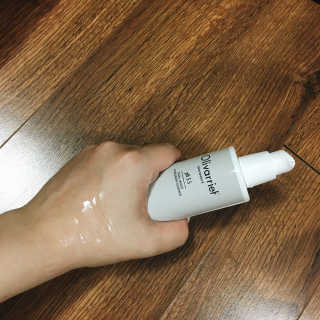 올리베리어 듀얼 모이스트 히알루론 에센스 — 4점을 준 리뷰어가 2017년 5월 올린 사용 사진