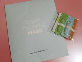 아이뽀 모든 피부 타입을위한 AIPPO Expert Hydrating Mask — 4.67점을 준 리뷰어가 2018년 3월 올린 사용 사진