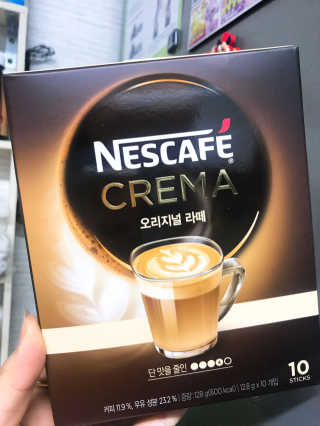 네스카페 코리아 네스카페 크레마 — 5점을 준 리뷰어가 2017년 12월 올린 사용 사진