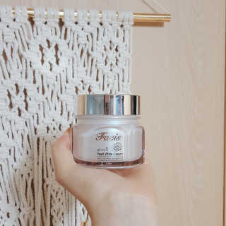 파시스 올인원 진주 화이트닝 크림 100ml — 4점을 준 리뷰어가 2019년 5월 올린 사용 사진