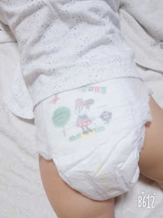 보솜이 베이비케어 팬티형 기저귀 — 5점을 준 리뷰어가 2019년 3월 올린 사용 사진
