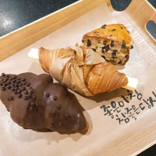 좋은아침페스츄리 좋은 아침 페스츄리 12,000원 이용권 — 5점을 준 리뷰어가 2018년 12월 올린 사용 사진