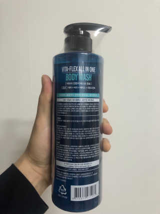 다슈코리아 다슈 데일리 비타플렉스 올인원 바디워시 — 4점을 준 리뷰어가 2019년 8월 올린 사용 사진