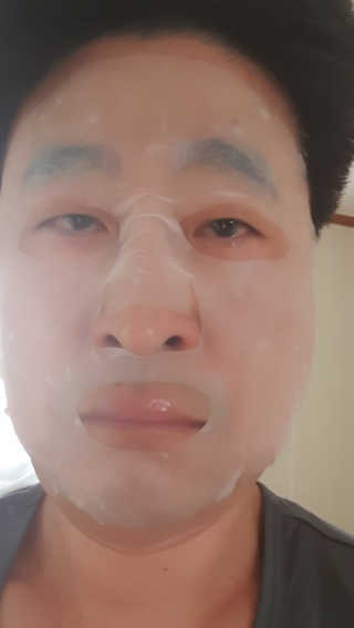 로벡틴 닥터 마스크 아쿠아 — 4.5점을 준 리뷰어가 2019년 12월 올린 사용 사진