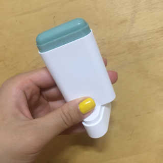 [미샤] 시카딘 센텔라 물스틱 선 SPF 50+ PA++++ — 5점을 준 리뷰어가 2019년 4월 올린 사용 사진