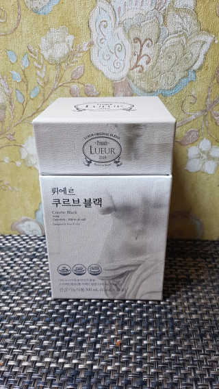 [하우투잇] 뤼에르 쿠르브 블랙 10ml x 30포 총 300ml — 5점을 준 리뷰어가 2020년 3월 올린 사용 사진