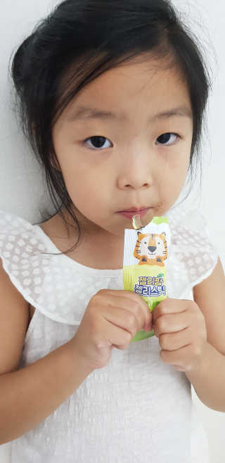 얼리버드 젤리팜 젤리스틱 — 5점을 준 리뷰어가 2019년 7월 올린 사용 사진