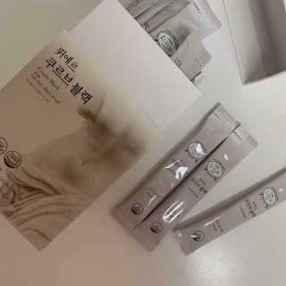 [하우투잇] 뤼에르 쿠르브 블랙 10ml x 30포 총 300ml — 3점을 준 리뷰어가 2020년 3월 올린 사용 사진