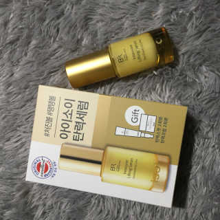 아이소이 불가리안 로즈 인텐시브 리프팅 세럼 20ml 탄력세럼 — 2.33점을 준 리뷰어가 2018년 5월 올린 사용 사진