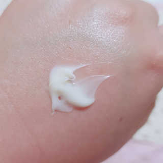 지고트 마유 모이스처 크림 70ml — 4점을 준 리뷰어가 2019년 3월 올린 사용 사진