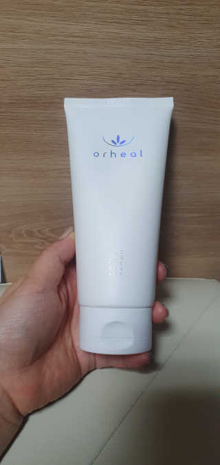 오르힐 울트라레이어 크림 — 4.5점을 준 리뷰어가 2020년 3월 올린 사용 사진