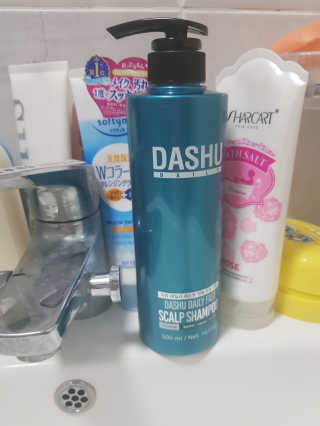다슈코리아 다슈 데일리 패스트 한방 두피 샴푸 500ml — 4.5점을 준 리뷰어가 2018년 3월 올린 사용 사진