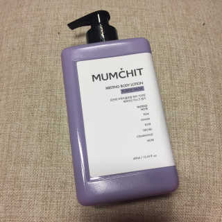 멈칫(MUMCHIT) 멜팅 바디로션 — 5점을 준 리뷰어가 2018년 12월 올린 사용 사진