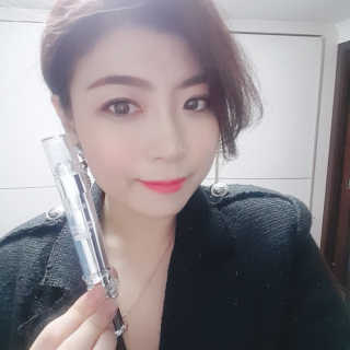JM솔루션 물광 볼륨 파워 스페셜 — 4.83점을 준 리뷰어가 2018년 12월 올린 사용 사진