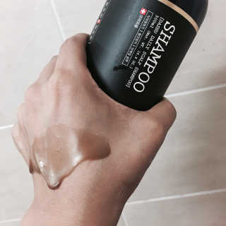 다슈코리아 다슈 데일리 한방 두피 골드 샴푸 500ml — 3.67점을 준 리뷰어가 2017년 6월 올린 사용 사진