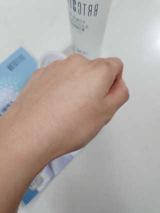 비알티씨 더 퍼스트 앰플 에센스 — 5점을 준 리뷰어가 2019년 4월 올린 사용 사진