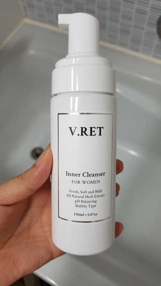 V.RET 브이렛 여성청결제 — 5점을 준 리뷰어가 2018년 8월 올린 사용 사진