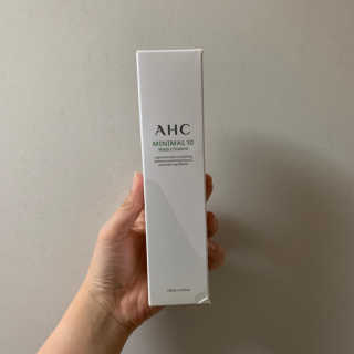 AHC 에이 에이치 씨 미니멀 10 워터리 에센스 — 4.5점을 준 리뷰어가 2018년 12월 올린 사용 사진