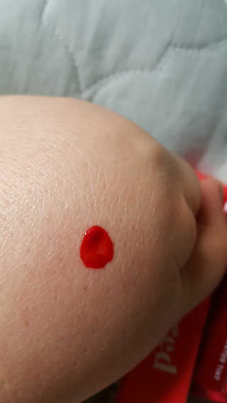 릴리바이레드 쥬시라이어 워터틴트 02 체리 크러쉬인 척 — 5점을 준 리뷰어가 2020년 4월 올린 사용 사진