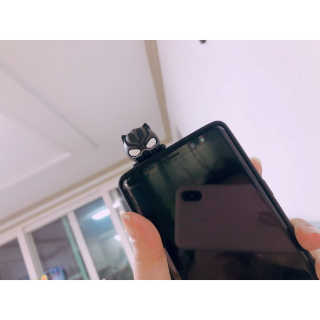 하이키키 마블 피규어 컬러젤리 케이스 — 4.5점을 준 리뷰어가 2019년 5월 올린 사용 사진