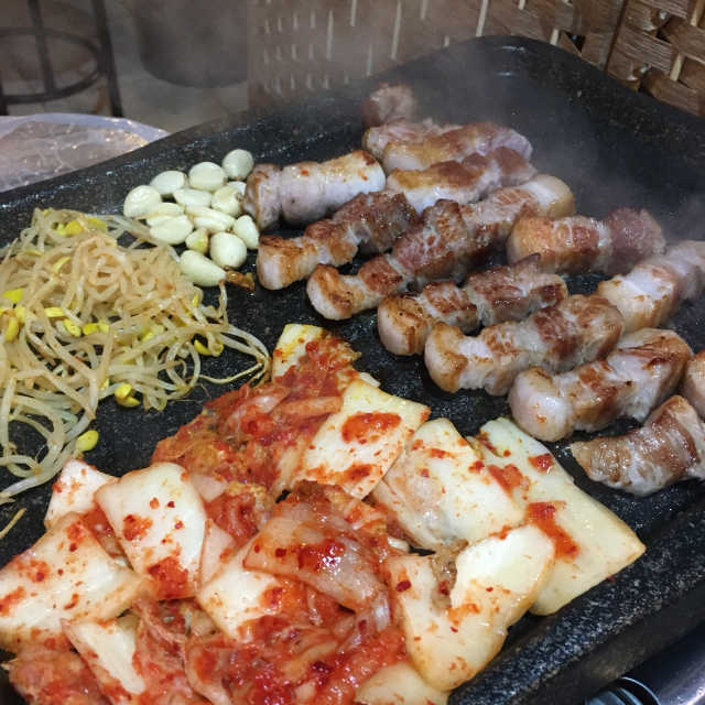 [영동식당]생고기 2인+김치찌개 or 주물럭 2인+볶음밥 리뷰 사진