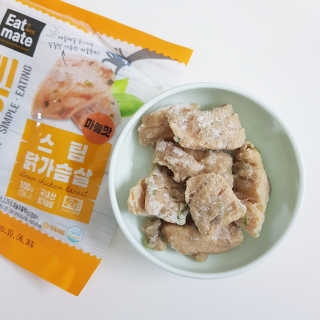 개근질마트 잇메이트 스팀 닭가슴살 혼합 1kg — 5점을 준 리뷰어가 2019년 11월 올린 사용 사진