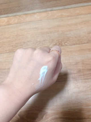 지고트 마유 모이스처 크림 70ml — 5점을 준 리뷰어가 2019년 5월 올린 사용 사진