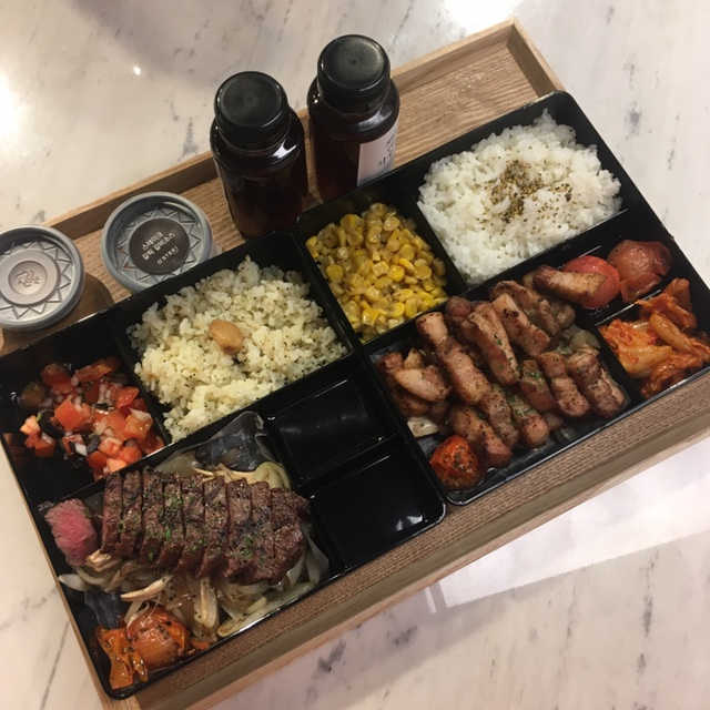 [오스테끼]마약삼겹+김치볶음밥or마약삼겹+제육볶음 리뷰 사진