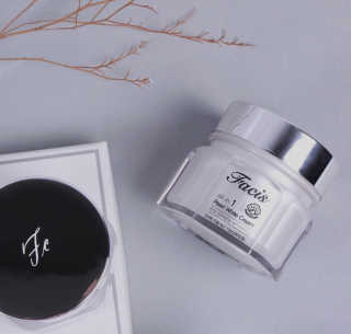 파시스 올인원 진주 화이트닝 크림 100ml — 5점을 준 리뷰어가 2019년 2월 올린 사용 사진