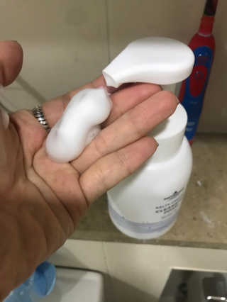 솔테라피 솔티 크리미 클렌징폼 300ml — 5점을 준 리뷰어가 2019년 4월 올린 사용 사진