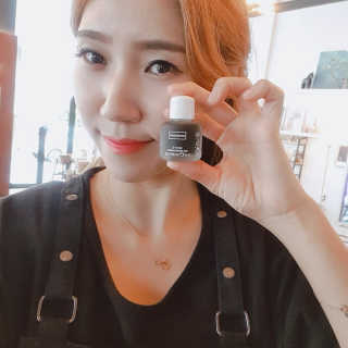 아로마피츠 나튜로덤[트러블 스팟 앰플] — 5점을 준 리뷰어가 2019년 8월 올린 사용 사진