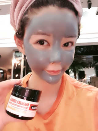 SWISSE 스위스 마누카 허니 디톡시파잉 페이셜 마스크 — 5점을 준 리뷰어가 2019년 11월 올린 사용 사진