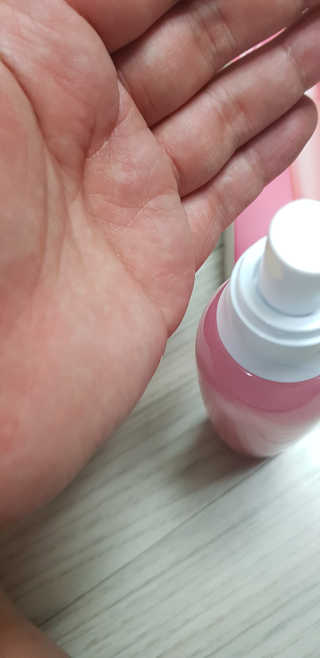 [후르디아] 주름 개선 기능성-석류 크림 미스트 — 5점을 준 리뷰어가 2019년 10월 올린 사용 사진