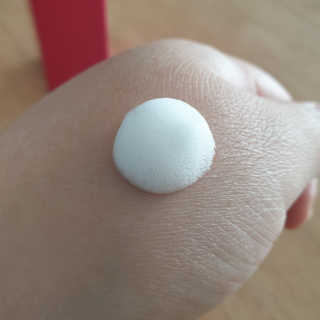 폼글 I foamgle [폼글] 거품가글 50ml 3종 - 민트, 라벤더, 라즈베리 — 3.5점을 준 리뷰어가 2019년 11월 올린 사용 사진