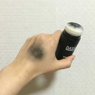 다슈코리아 다슈 안티 헤어로스 헤어쿠션 16g — 3.5점을 준 리뷰어가 2017년 3월 올린 사용 사진
