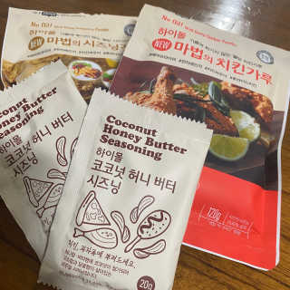 MCP 하이몰 마법의치킨가루2봉랜덤 + 코코넛허니버터2봉 — 1점을 준 리뷰어가 2020년 3월 올린 사용 사진