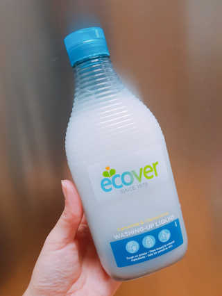 에코버 친환경 주방세제 450ml 무향+카모마일향 — 5점을 준 리뷰어가 2018년 12월 올린 사용 사진