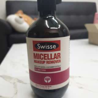 SWISSE 스위스 미셀라 메이크업 리무버 — 3점을 준 리뷰어가 2019년 12월 올린 사용 사진