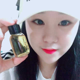 세포랩 바이오제닉 에센스 30ml 특별팩 — 4.67점을 준 리뷰어가 2018년 5월 올린 사용 사진